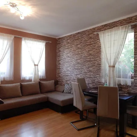 Aparment Kamelia